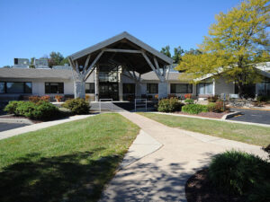  Best Time of Year to Repaint Your Southeastern Business