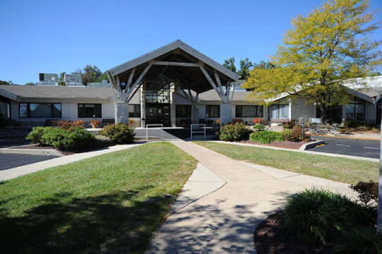 Best Time of Year to Repaint Your Southeastern Business